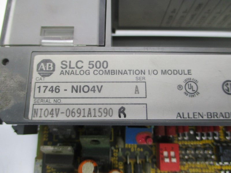 ALLEN BRADLEY 1746-NIO4V SER. A 10VDC UNMP