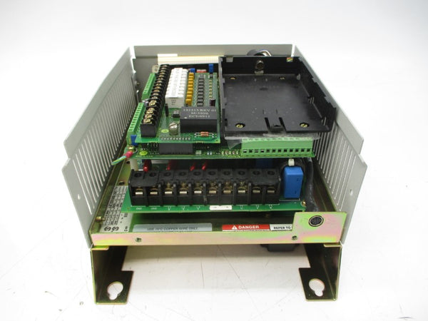 ALLEN BRADLEY 1336E-BRF10-AA-EN-L9E SER. D 380/480VAC 2.8A (AS PICTURED) UNMP