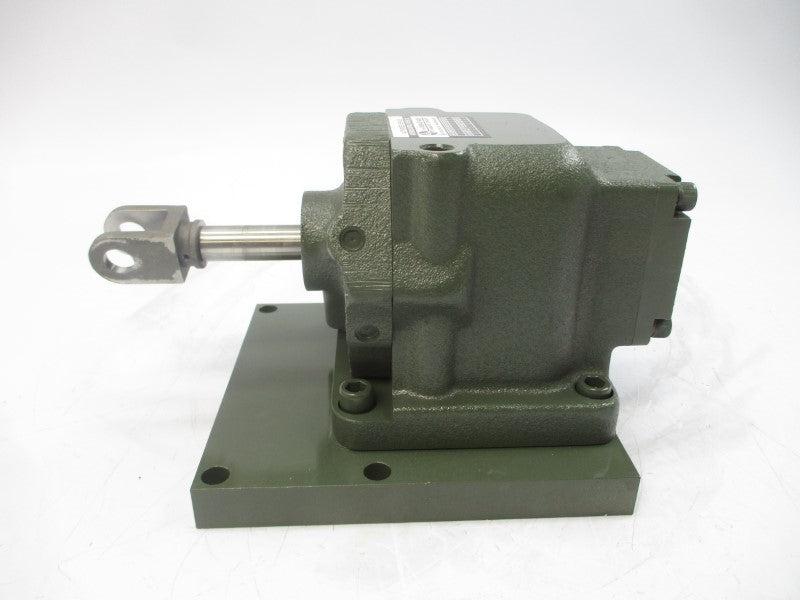 GOVERNOR CONTROL SYSTEMS D239 2426024 NSNP