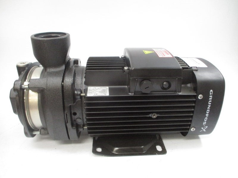 GRUNDFOS CM10-2 D-R-A-V-AQQVG-A-A-N 200-220/346-380V 8.85-8.35/5.1-4.8A 145PSI NSMP