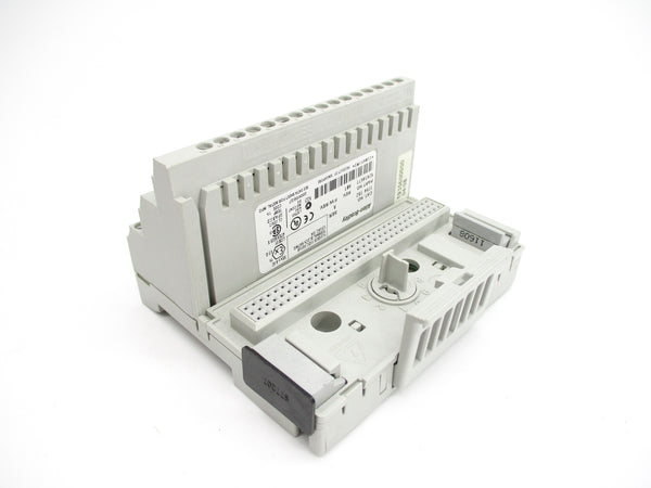 ALLEN BRADLEY 1794-TB2 SER. A 120VAC 10A NSNP