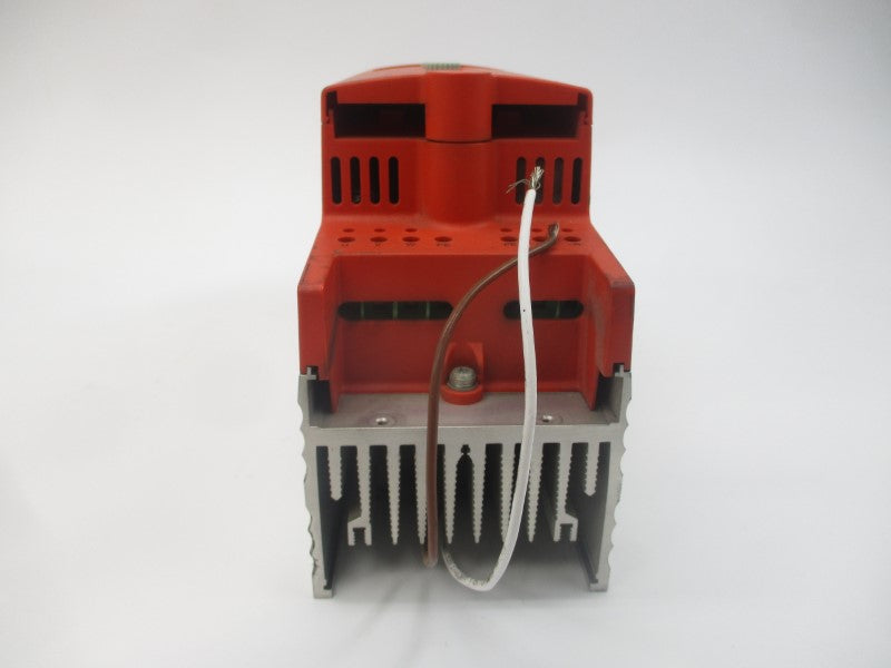 SEW EURODRIVE MC07A015-5A3-4-00 8272506 380-500V 3.6A (AS PICTURED) UNMP