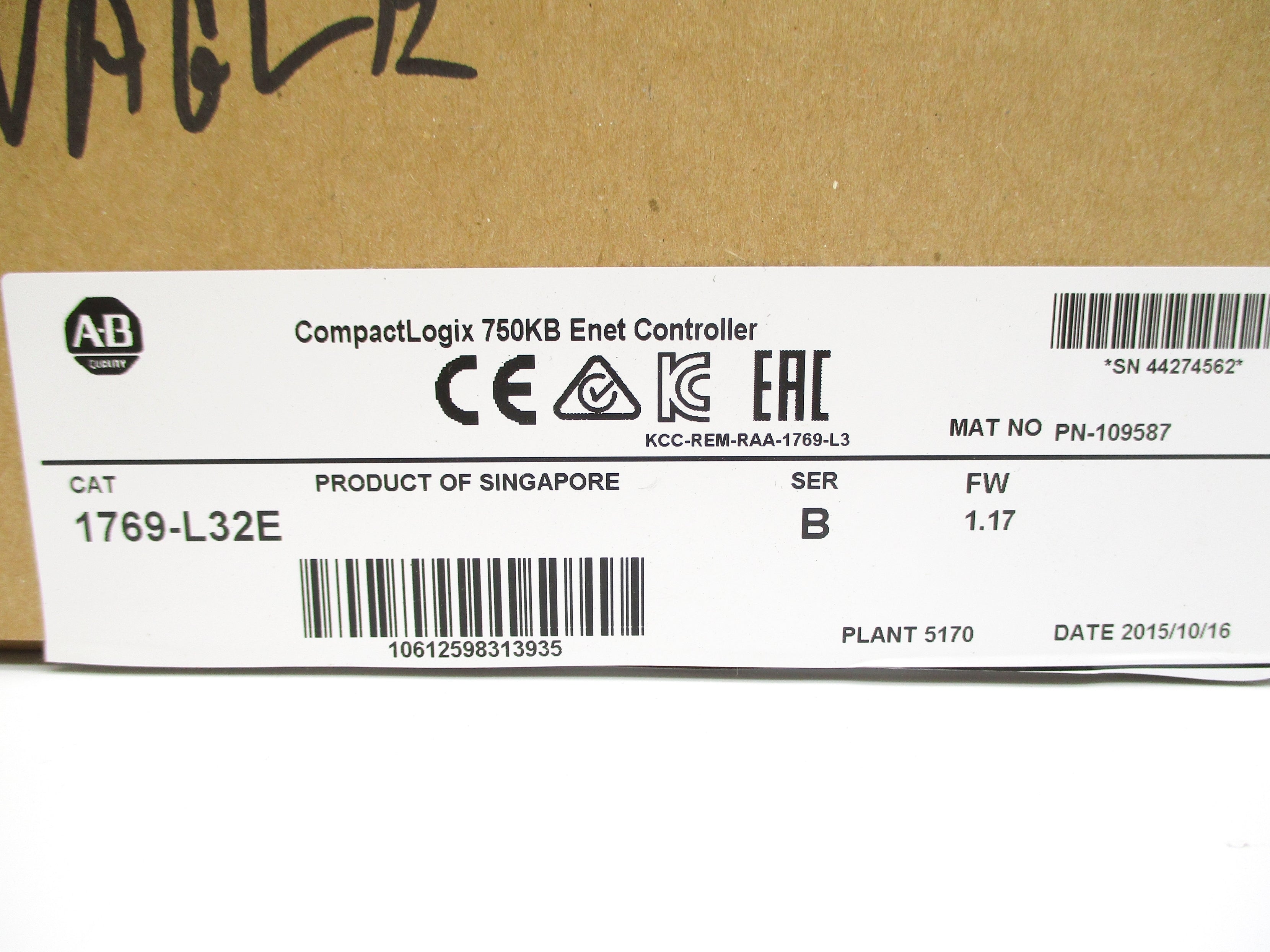 ALLEN BRADLEY 1769-L32E SER. B F/W 1.17 24VDC 0.09A NSMP