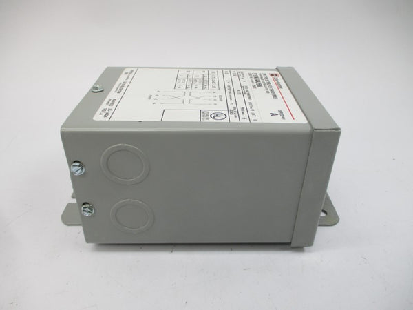 CUTLER HAMMER S10N04A26N SER. A 120/240V NSMP