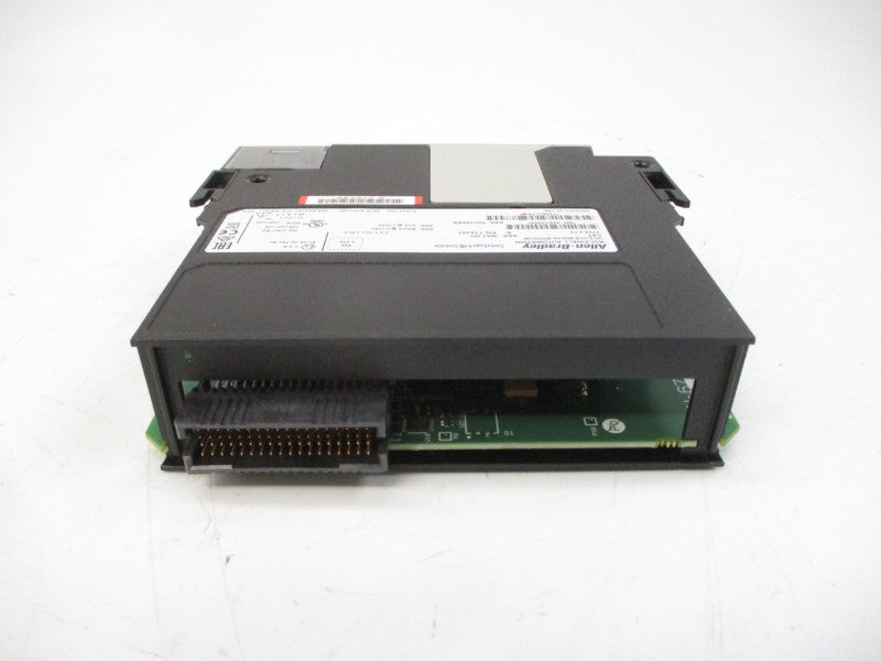 ALLEN BRADLEY 1756-L73 SER. B F/W 1.010 5.1VDC NSMP