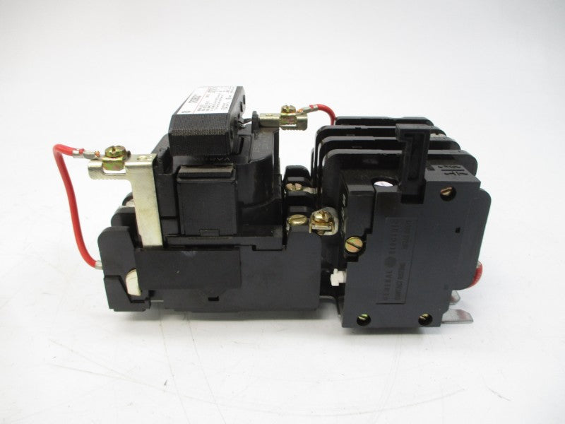 GENERAL ELECTRIC CR306C002 SER. A 110/115-120V 27A NSMP