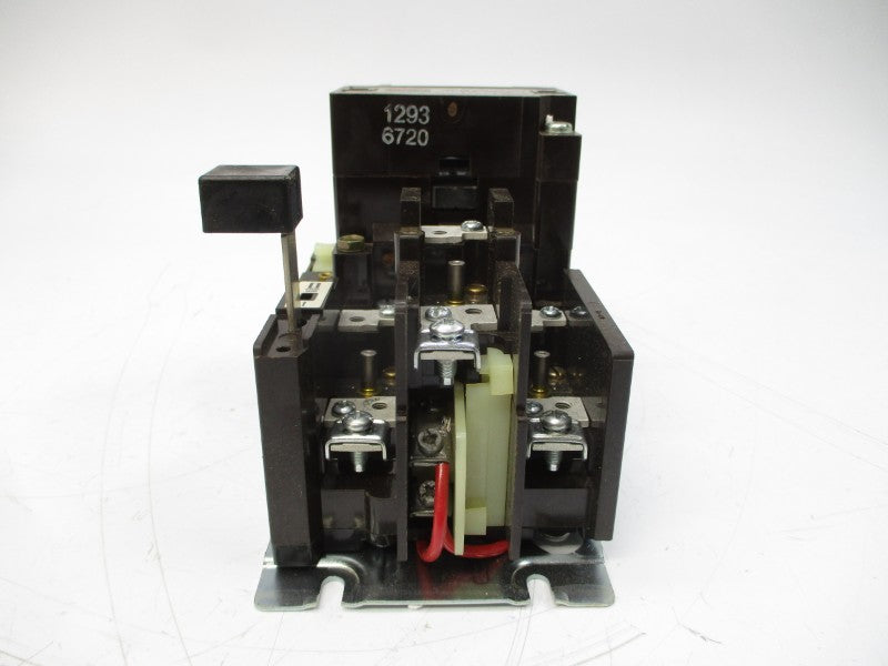 CUTLER HAMMER A13CNO SER. A1 208V 27A NSNP