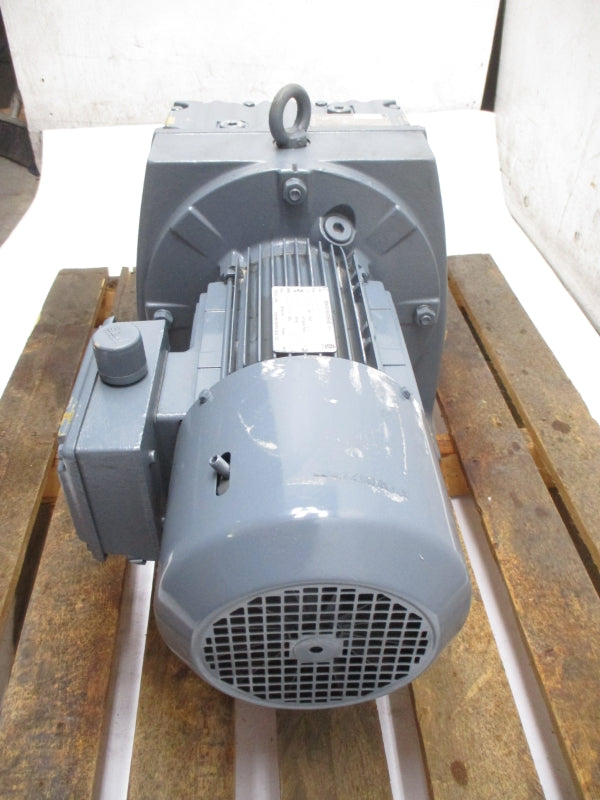 SEW-EURODRIVE R97 R97DT100LS4BMG4HFUR15 230/460V 8.6/4.3A NSNP