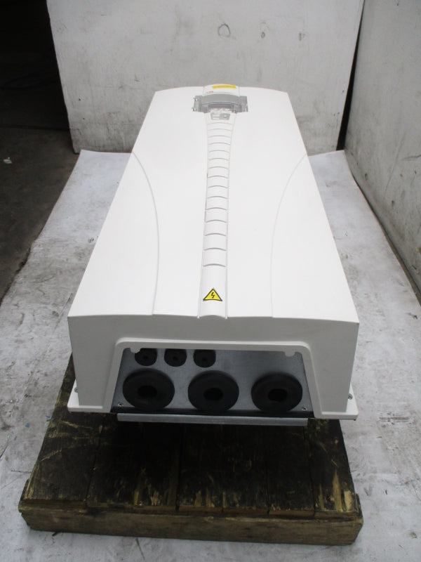 ABB ACS550-U1-246A-4+B055 380-480VAC 246A NSNP