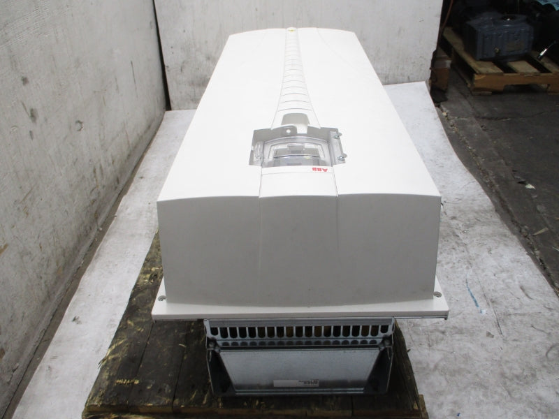 ABB ACS550-U1-157A-4+B055 380-480VAC 157A NSNP