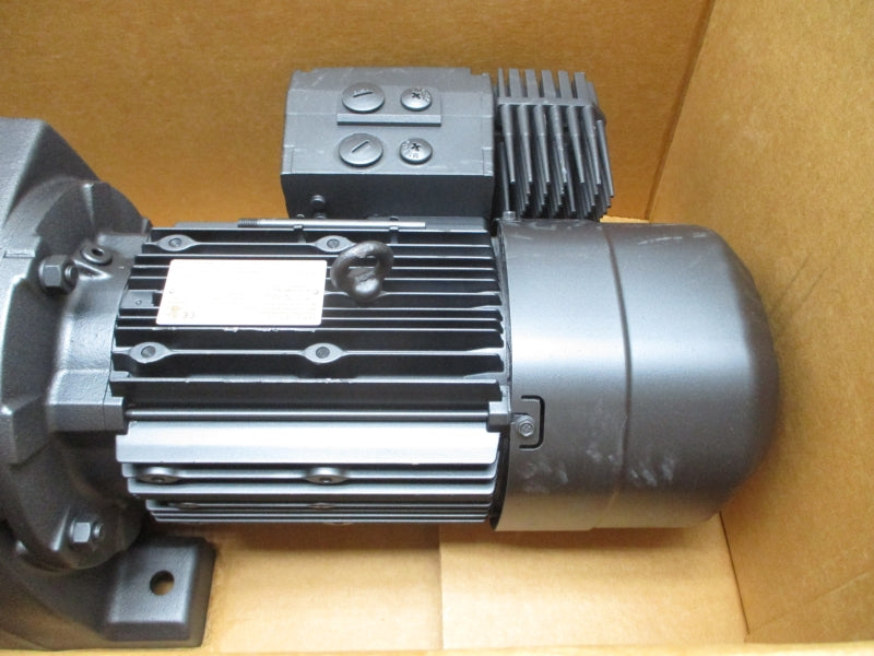 SEW-EURODRIVE R87DRE100L4BE5HR/MM22 R87/A 380-500V 4.30A NSNP