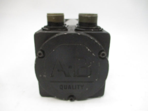 ALLEN BRADLEY 1326AB-A3E-11 7.8A UNMP