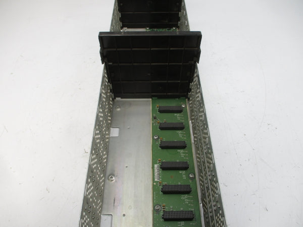 ALLEN BRADLEY 1756-A13 SER. B 24VDC 2.8A REV. L01 NSNP