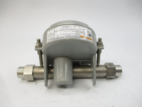 BROOKS INSTRUMENT 3810GAD08ABBA1A00000 3875PSI 1/2" NSNP