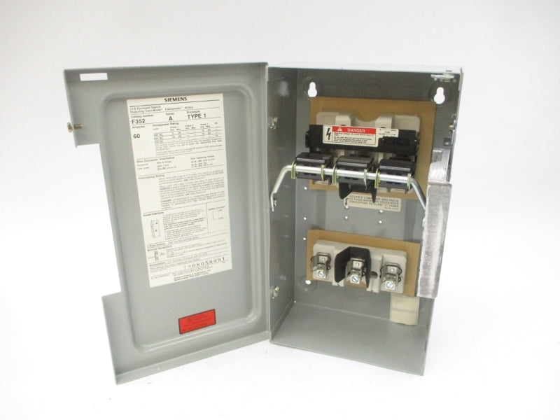 SIEMENS F352 SER. A 600VAC 60A NSMP