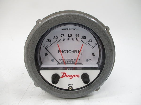 DWYER 102102-70 A3002 120/240VAC 10A 25PSI 0-2"H2O NSMP