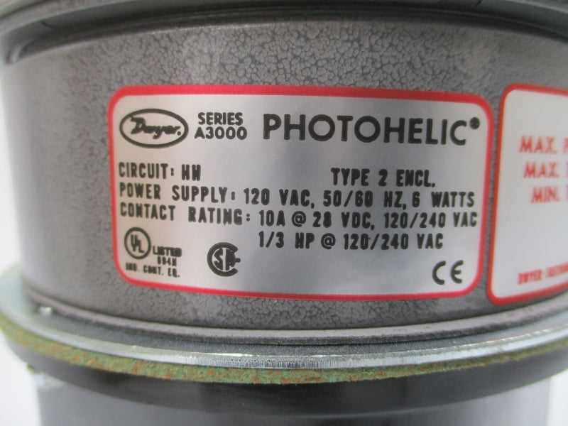 DWYER 102102-70 A3002 120/240VAC 10A 25PSI 0-2"H2O NSMP