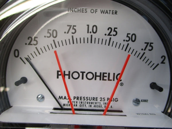 DWYER 102102-70 A3002 120/240VAC 10A 25PSI 0-2"H2O NSMP