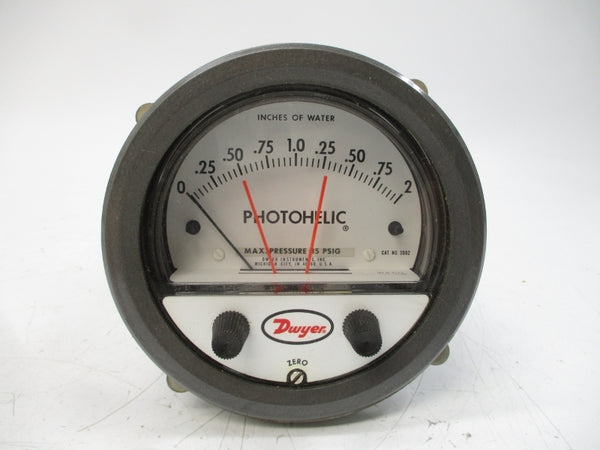 DWYER 3002 120/240VAC 10A 35PSI 0-2"H2O NSMP