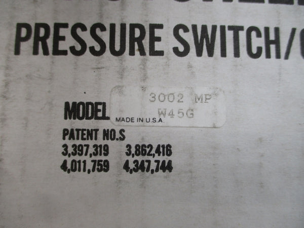 DWYER 3002 120/240VAC 10A 35PSI 0-2"H2O NSMP