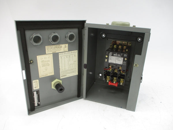 SQUARE D 8536SCH3V02S SER. A 110/120V NSNP