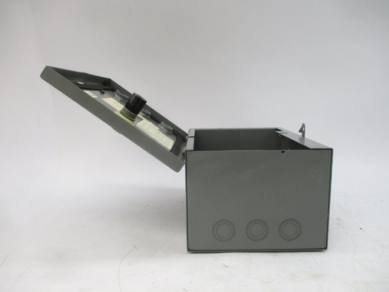 SQUARE D 8536SCH3V02S SER. A 110/120V NSNP