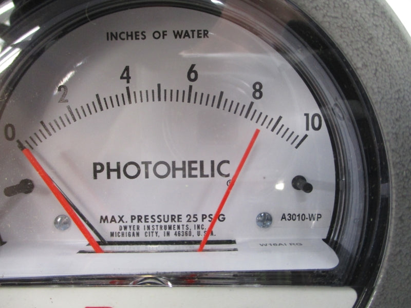 DWYER A3000-S84411303 A3010-WP 120/240VAC 10A 0-20 NSMP