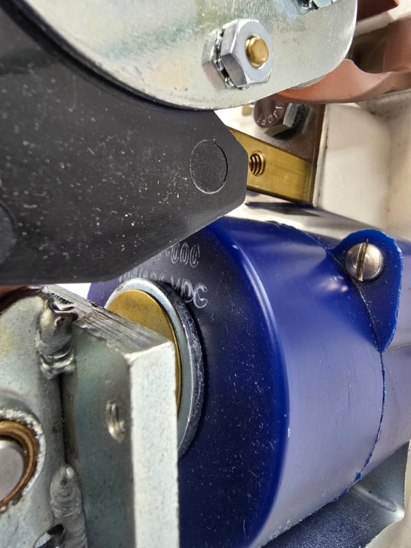 HUBBELL INDUSTRIAL CONTROLS HC59345-011 108/125VDC 150A UNMP