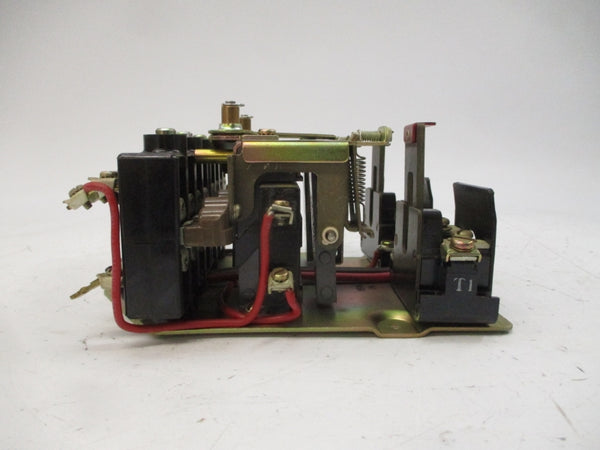 SQUARE D 8736A04 SER. C 208-220V 10A NSNP