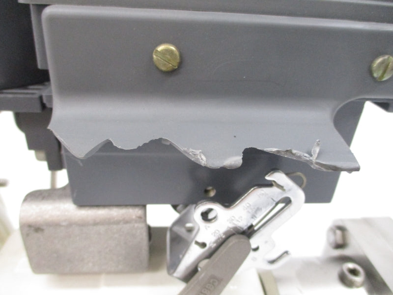 BAUMANN 32-84081SA WITH FISHER DVC6010 30VDC 5-15PSI (AS PICTURED) NSNP