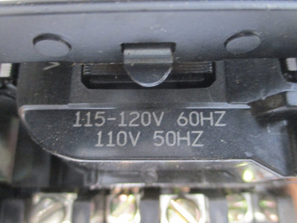 GENERAL ELECTRIC CR309C002AAKA SER. A 110/115-120V 30A NSMP