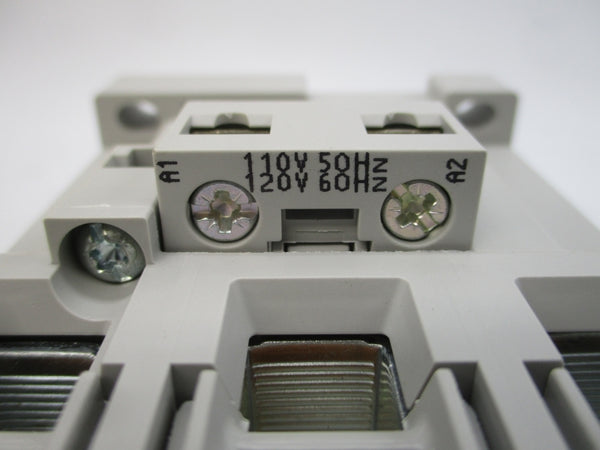 ALLEN BRADLEY 100S-C97D14BC SER. A 110/120V 120A (BR/WH) NSMP