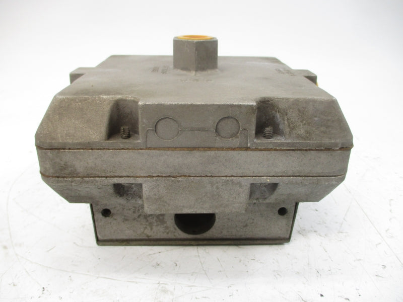 CHICAGO SAFETY HLGP NSNP