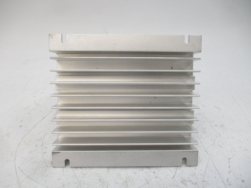 AUTOMATION DIRECT GSD7-240-10CR30+C14-02162 240VAC 10A UNMP