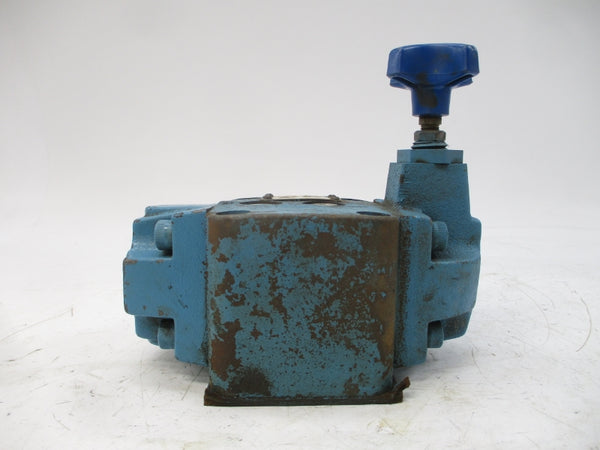 VICKERS XG061B30 590388 1000PSI UNMP