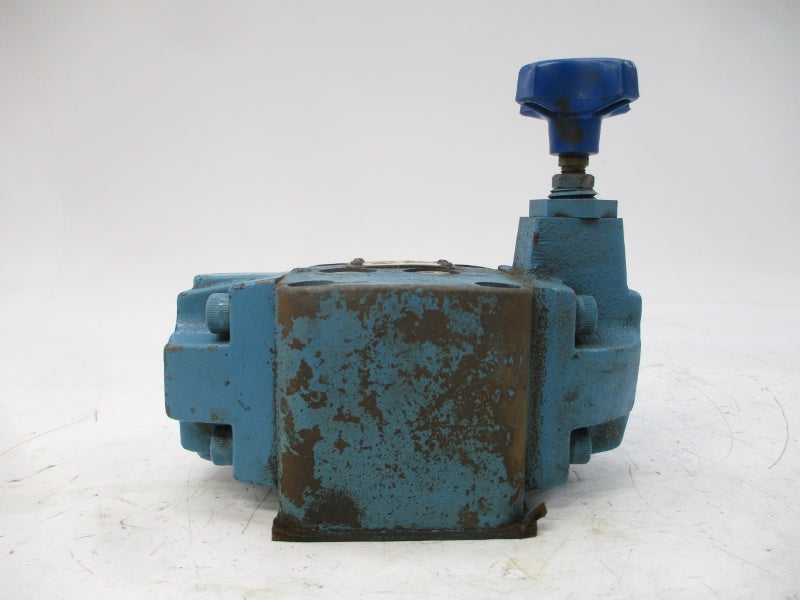 VICKERS XG061B30 590388 1000PSI UNMP