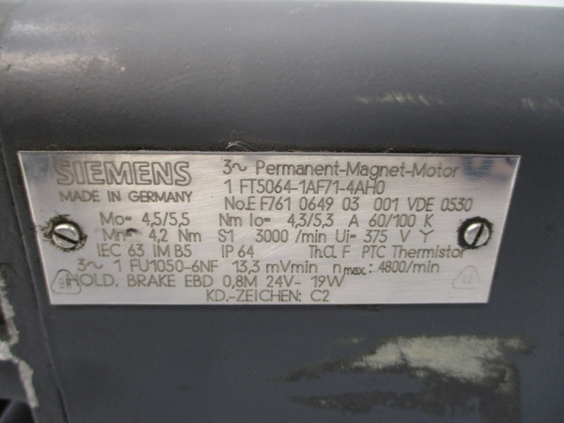 SIEMENS 1FT5064-1AF71-4AH0 375V 4.3/5.3A UNMP
