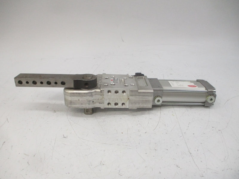 DESTACO 82M-8DL50C83-23818A-82M-8CLAMP NSNP