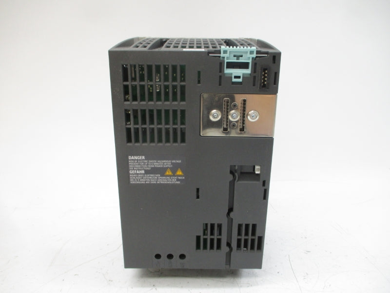 SIEMENS 6SL3210-1SE21-0UA0 380-480VAC 13.4A NSMP