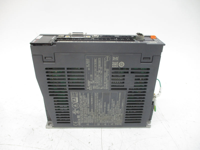 MITSUBISHI MR-J4-10B 200-240VAC 0.9/1.5A UNMP