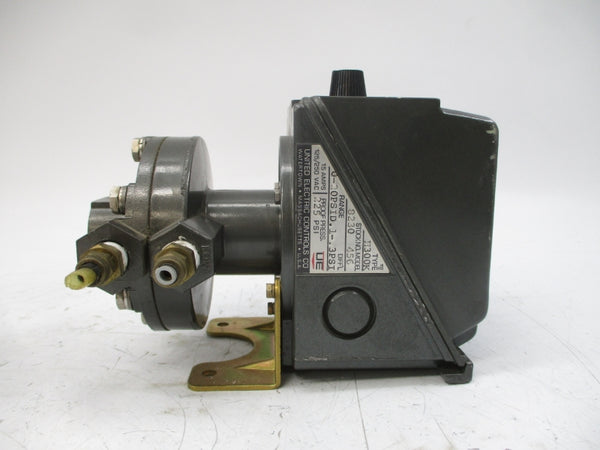 UNITED ELECTRIC H300K 8230 456 125/250VAC 15A 0-20PSI UNMP