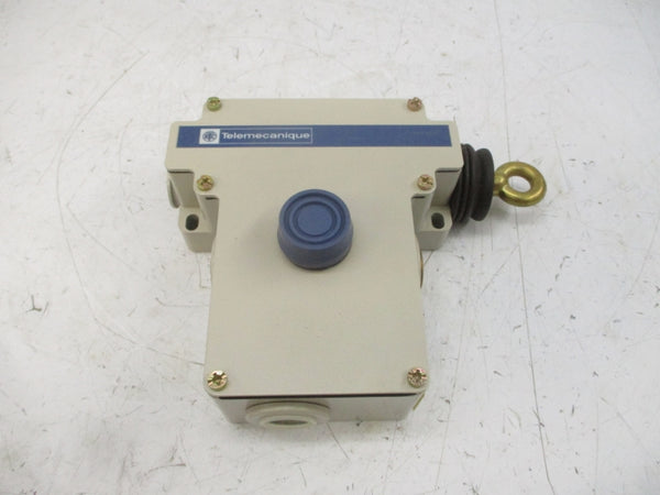 TELEMECANIQUE XY2CE1A250H7 120/240V 3A NSMP