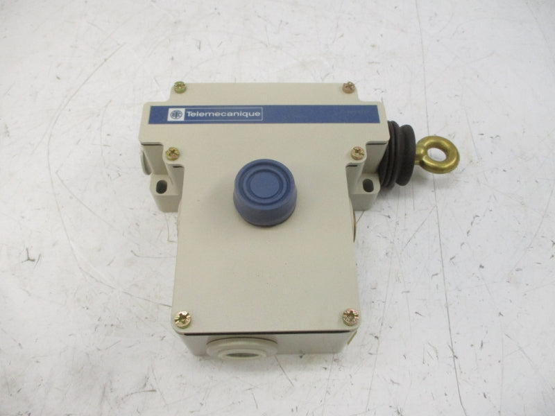 TELEMECANIQUE XY2CE1A250H7 120/240V 3A NSMP