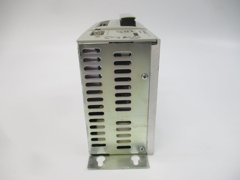 ALLEN BRADLEY 1398-DDM-005 SER. B F/W V1.60 120/240VAC 5A UNMP