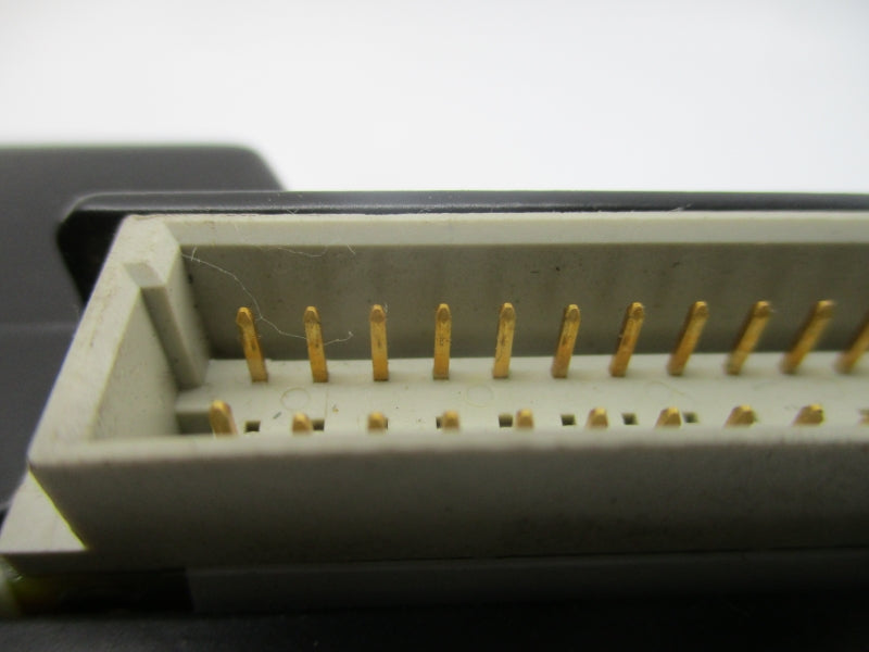 MOORE 39RTMCAN 16207-61/01 24VDC 0.175A REV. 3.00 UNMP