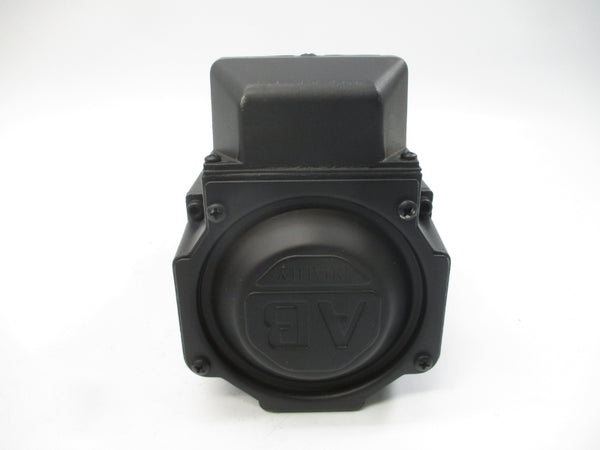 ALLEN BRADLEY MPL-B430P-MK22AA SER. A 460VAC 9.2A NSNP