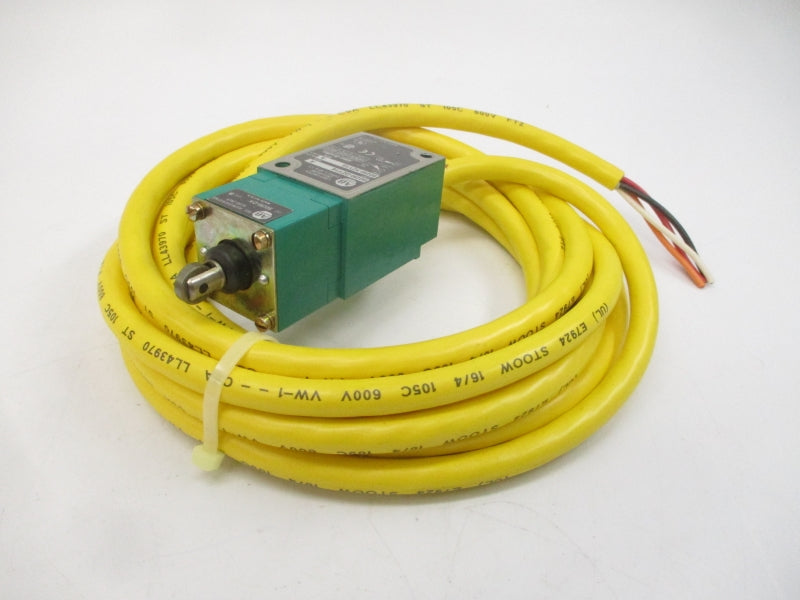 ALLEN BRADLEY 802M-DZY16 SER. A 5-24VDC 1.1A (BR/WH) NSMP