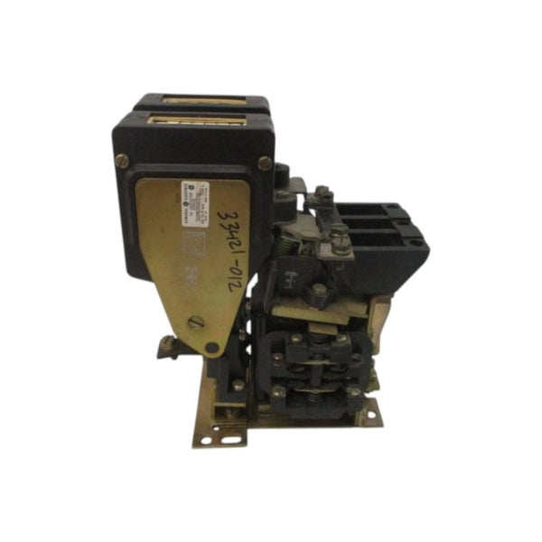 GENERAL ELECTRIC 3C01GXA003XH 115/120VDC 100A UNMP