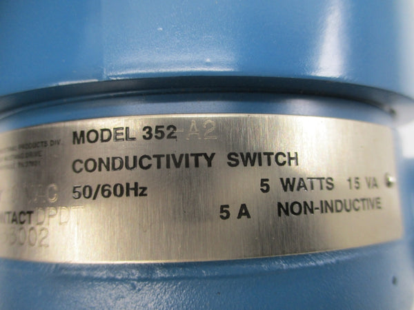 ROBERTSHAW 352-A2 120VAC 5A NSNP