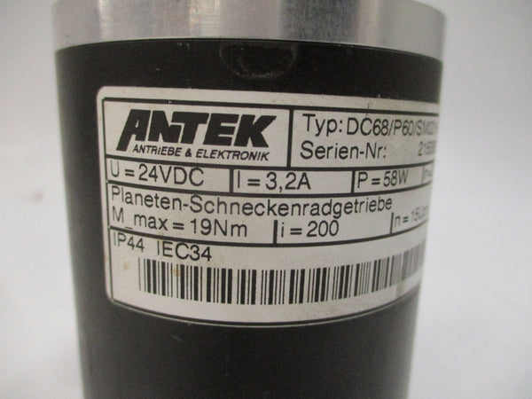 ANTEK DC68/P60/SM021HG 24VDC 3.2A NSNP